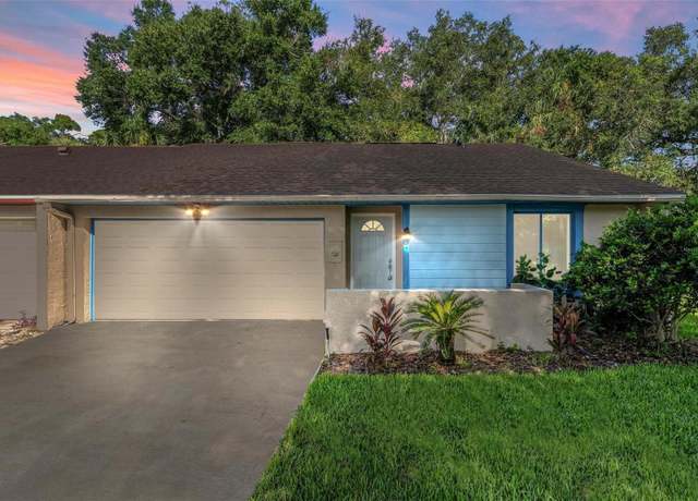 Property at 108 Clear Lake Cir, Sanford, FL 32773, 2 beds, 2 baths