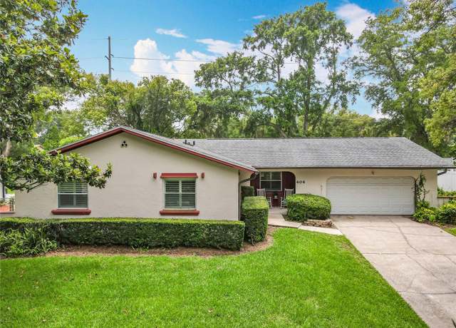 Property at 404 Broadview Ave, Altamonte Springs, FL 32701, 4 beds, 2 baths