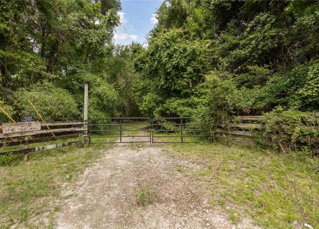 Property at 8530 NE 160th Ave, Williston, FL 32696