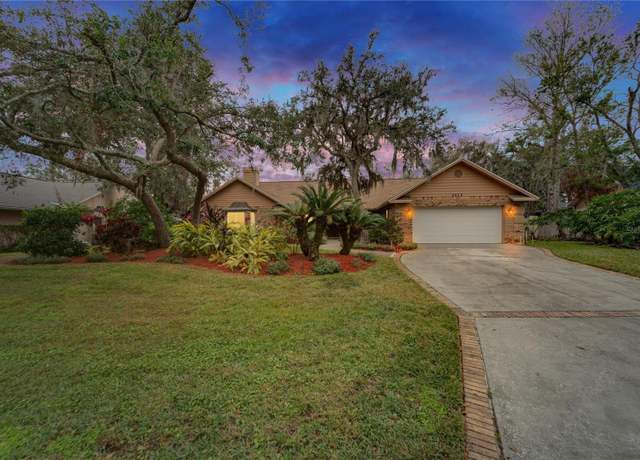 Property at 2913 Aston Ave, Plant City, FL 33566, 4 beds, 3 baths