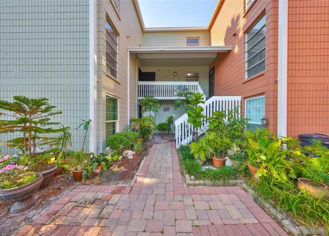 Property at 2424 W Tampa Bay Blvd Unit I202, Tampa, FL 33607, 2 beds, 1.5 baths