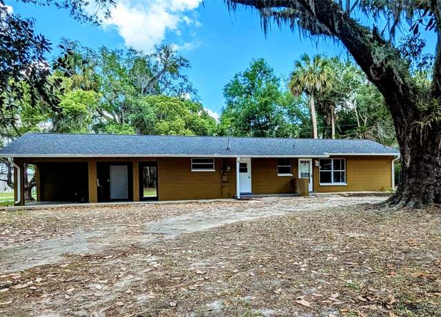 Property at 159 NE 10th St, Crystal River, FL 34428, 3 beds, 2 baths
