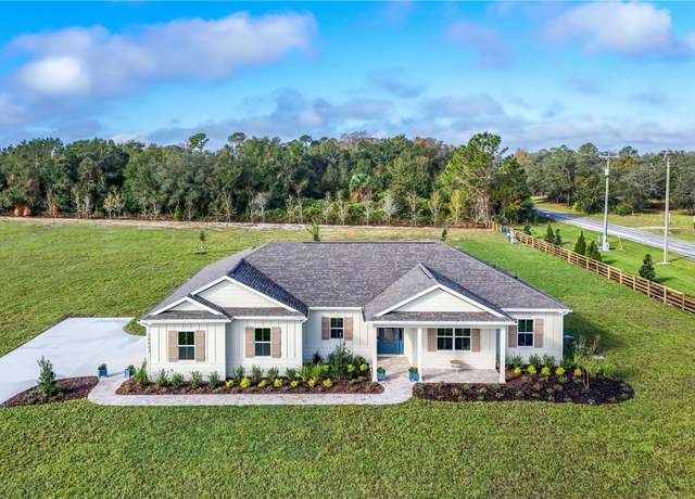 Property at 38805 Ranch Gate Blvd, Umatilla, FL 32784, 4 beds, 2 baths
