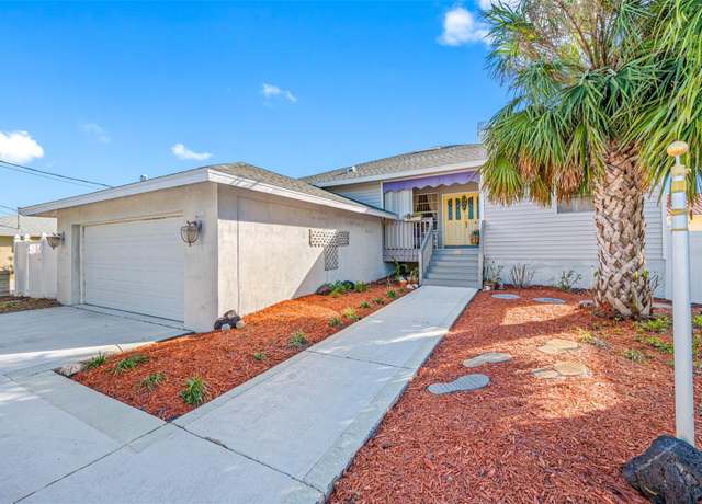 Property at 2801 Gulf Blvd, Belleair Beach, FL 33786, 3 beds, 2 baths