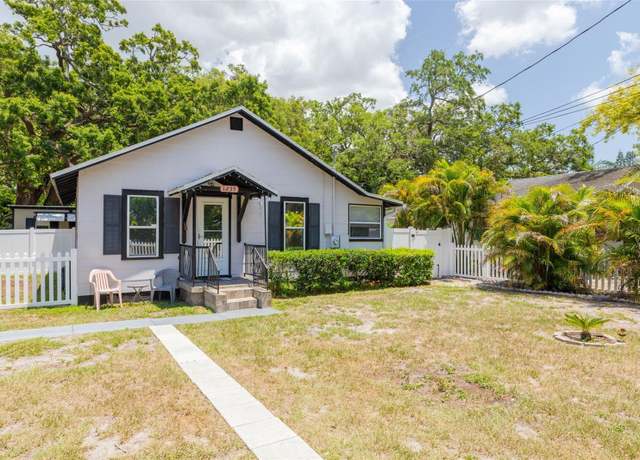 Property at 1235 Bass Blvd, Dunedin, FL 34698, 3 beds, 3 baths