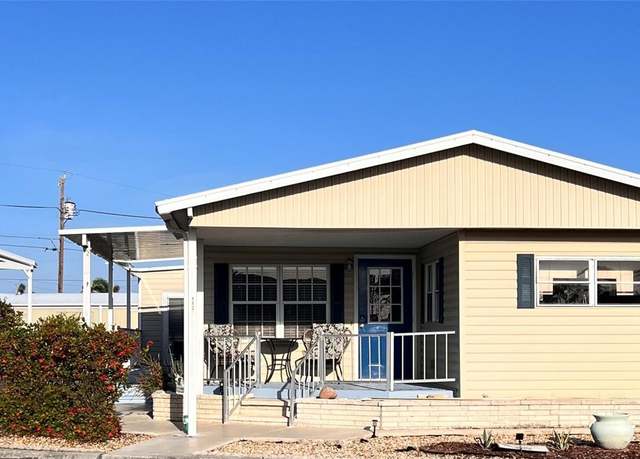 Property at 112 Park Ter, Venice, FL 34285, 2 beds, 1.5 baths