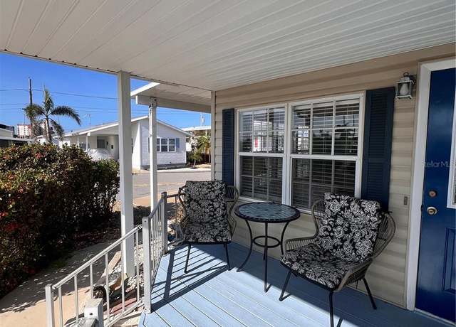 Property at 112 Park Ter, Venice, FL 34285, 2 beds, 1.5 baths