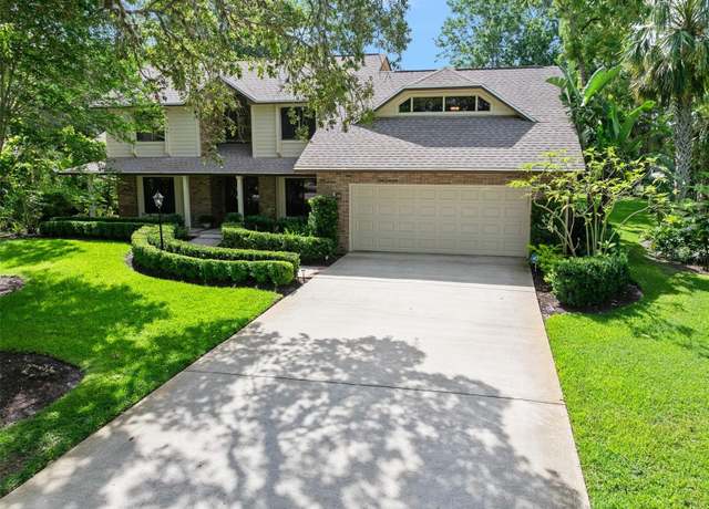 Property at 1 Crooked Bridge Way, Ormond Beach, FL 32174, 5 beds, 3 baths