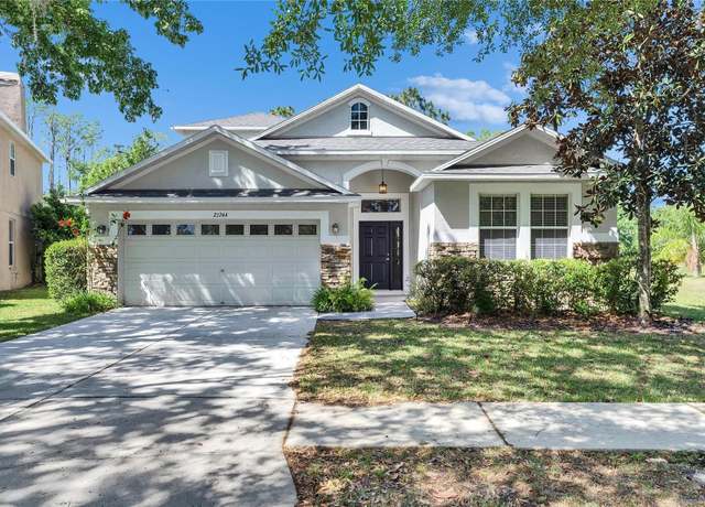 Property at 21744 Waverly Shores Ln, Land O Lakes, FL 34637, 4 beds, 3 baths