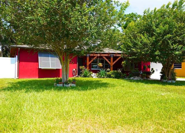 Property at 5501 Highland St S, St Petersburg, FL 33705, 3 beds, 2 baths