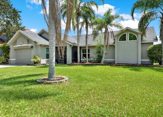 Property at 10406 Crestfield Dr, Riverview, FL 33569, 4 beds, 2 baths