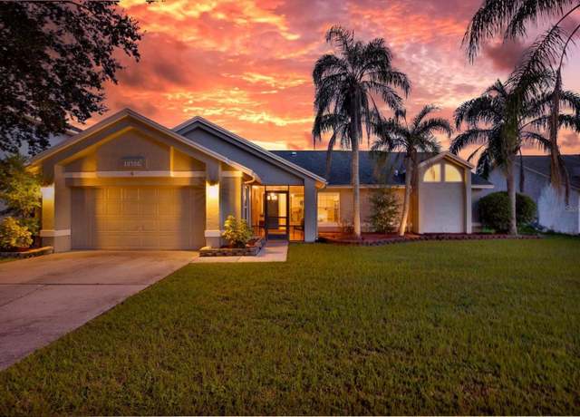 Property at 10406 Crestfield Dr, Riverview, FL 33569, 4 beds, 2 baths