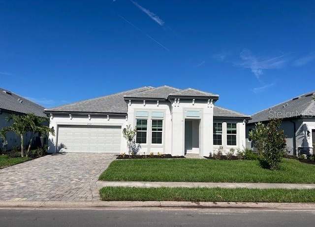 Property at 4724 Sweet Retreat, Lakewood Ranch, FL 34211, 4 beds, 3 baths