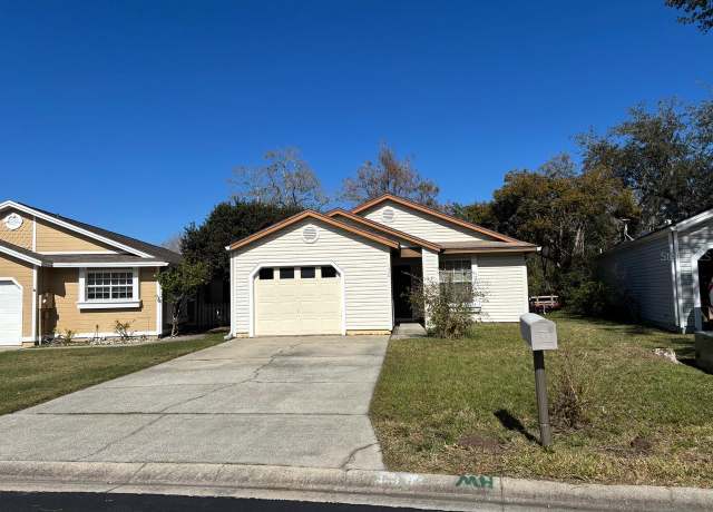 Property at 138 Meadow Blvd, Sanford, FL 32771, 3 beds, 2 baths