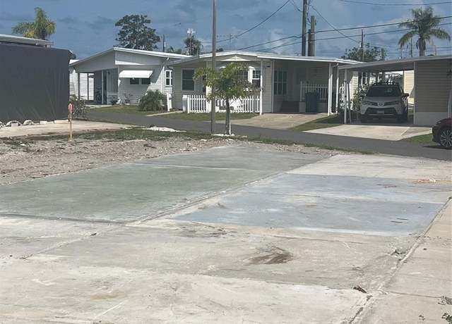 Property at 2066 Detroiter St, Sarasota, FL 34231
