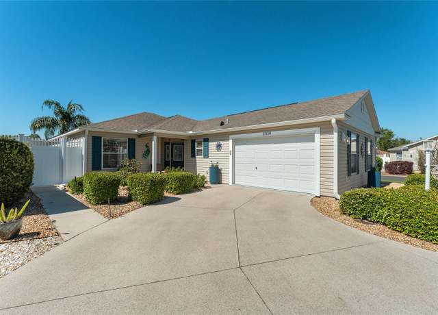 Property at 2330 Camden Ter, The Villages, FL 32162, 3 beds, 2 baths