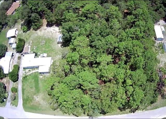 Property at 7030 W Pershing Dr, Homosassa, FL 34448