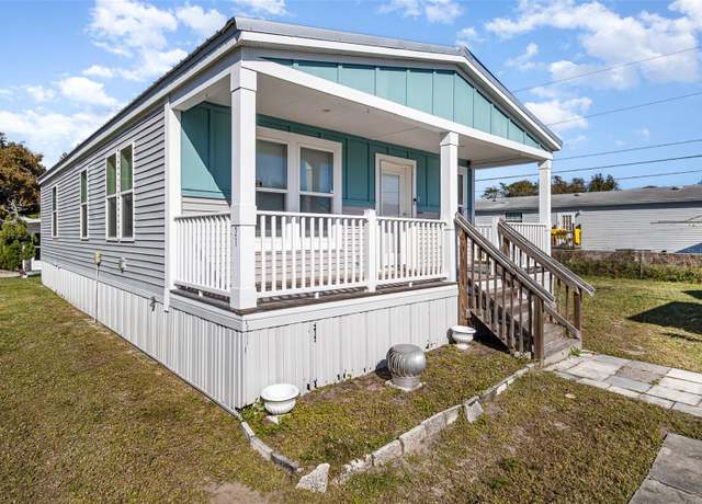 Property at 21 Sapphire St, Melbourne, FL 32904, 2 beds, 2 baths