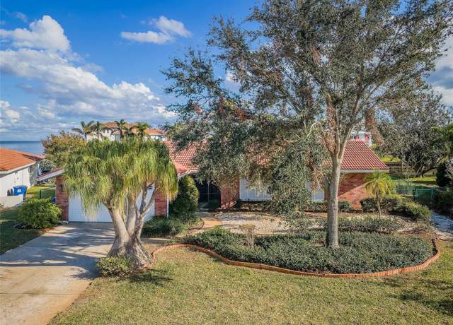 Property at 2084 Iowa Ave NE, St Petersburg, FL 33703