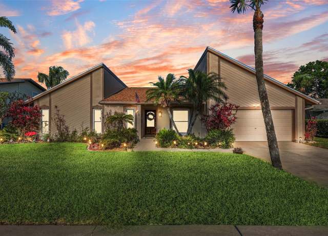 Property at 6104 Schooner Way, Tampa, FL 33615, 4 beds, 3 baths