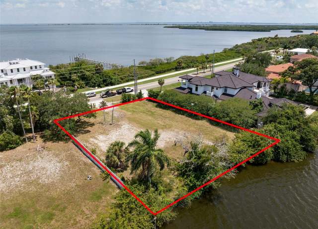 Property at 939 S Bayshore Blvd, Safety Harbor, FL 34695