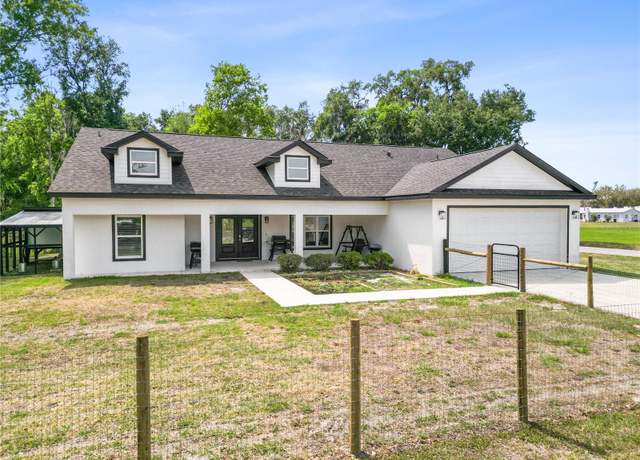 Property at 382 NE 1st St, Webster, FL 33597, 3 beds, 2 baths