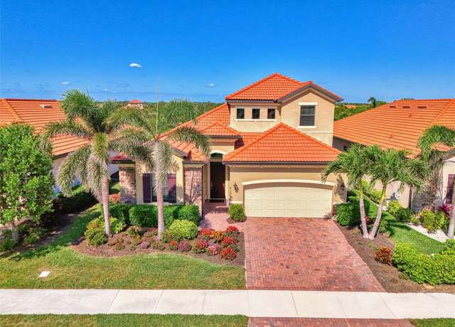 Property at 24193 Gallberry Dr, Venice, FL 34293, 4 beds, 4 baths