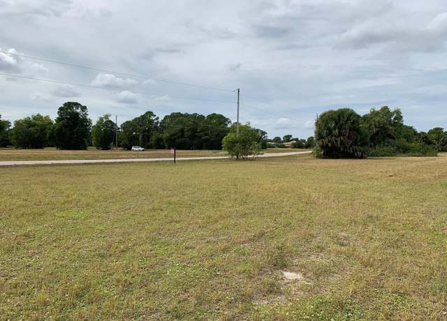Property at 3611 NW 46th Ln, Cape Coral, FL 33993