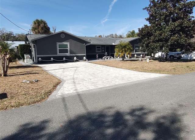 Property at 1201 NW 5th Ter, Crystal River, FL 34428, 3 beds, 2 baths