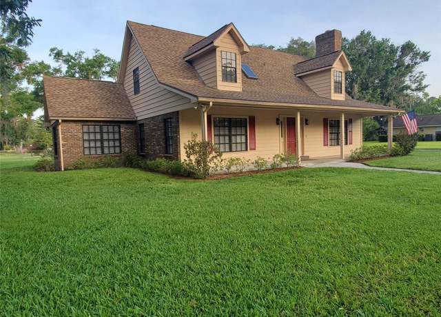 Property at 2615 Southern Oaks Pl, Plant City, FL 33566, 3 beds, 2.5 baths