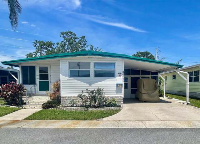 Property at 34041 Azalea Dr N, Pinellas Park, FL 33781, 2 beds, 2 baths