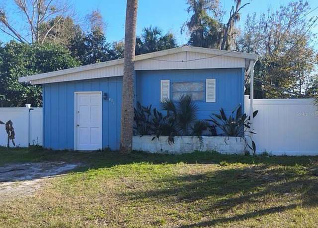 Property at 139 Magnolia St, Satsuma, FL 32189, 2 beds, 1 bath