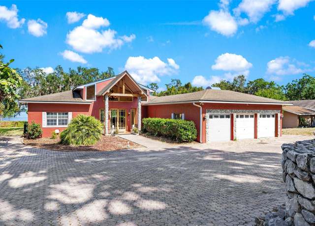 Property at 2400 N Griffin Dr, Leesburg, FL 34748, 5 beds, 5 baths
