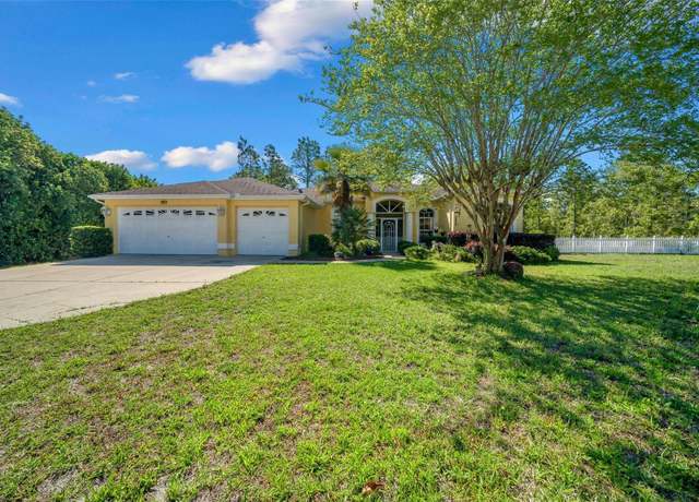 Property at 9 Grevillea Ct, Homosassa, FL 34446, 3 beds, 2 baths