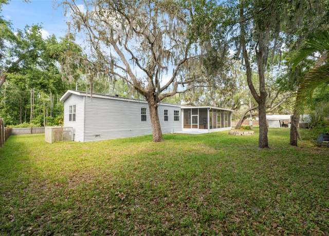Property at 12430 Oconee Blvd, New Port Richey, FL 34654, 2 beds, 2 baths
