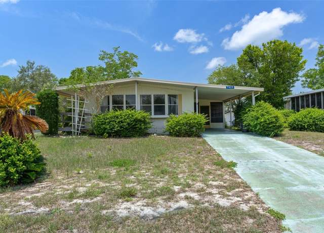 Property at 7409 Eastern Circle Dr, Brooksville, FL 34613, 2 beds, 2 baths