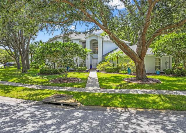 Property at 2328 Warwick Dr, Oldsmar, FL 34677, 4 beds, 3.5 baths