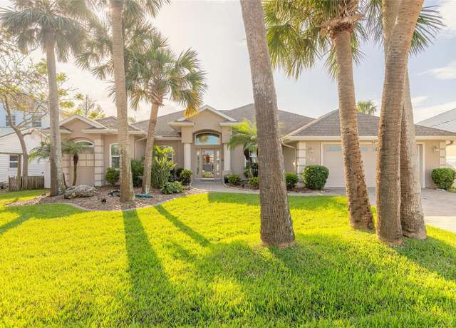 Property at 143 N Palmetto Ave, Flagler Beach, FL 32136, 3 beds, 2 baths