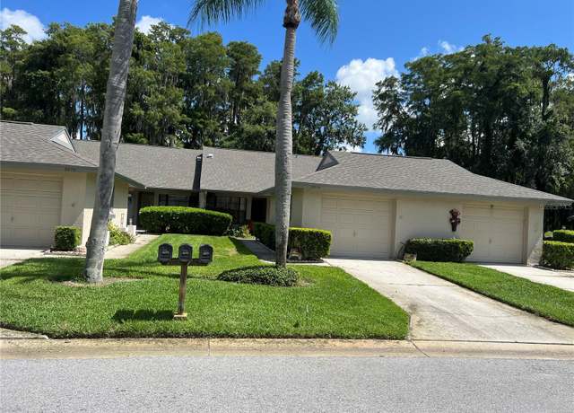 Property at 3275 Lori Ln #5, New Port Richey, FL 34655, 2 beds, 2 baths