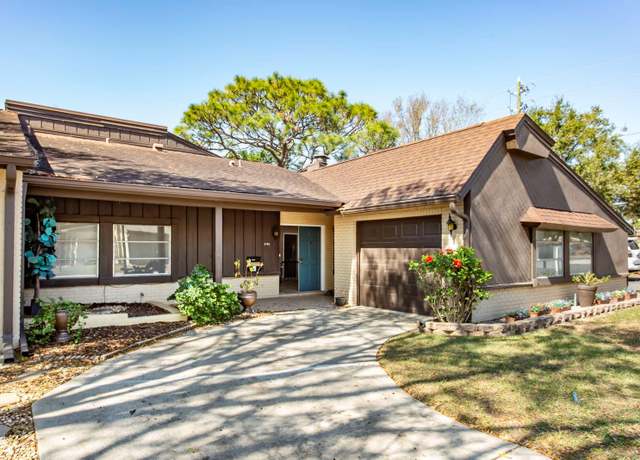 Property at 2101 Sunset Point Rd #2706, Clearwater, FL 33765, 3 beds, 3 baths