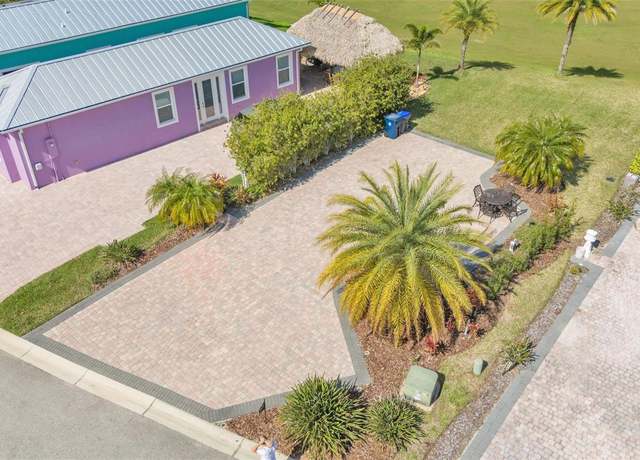 Property at 3048 Wood Duck Dr, Polk City, FL 33868