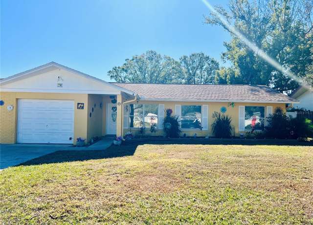 Property at 712 Gateway Ln, Tampa, FL 33613, 3 beds, 2 baths