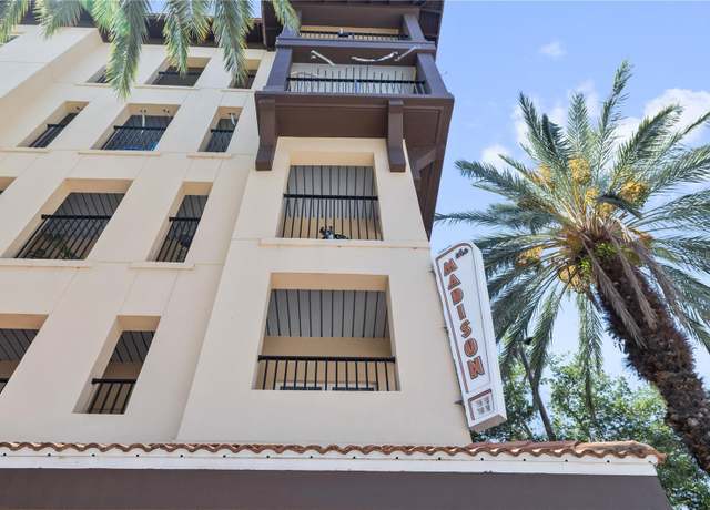Property at 100 4th Ave S #103, St Petersburg, FL 33701, 2 beds, 2 baths
