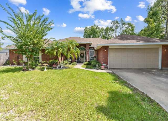 Property at 3 Rae June Pl, Palm Coast, FL 32164, 4 beds, 2 baths