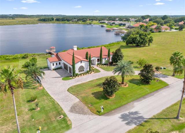 Property at 7616 Lily Ct, Groveland, FL 34736, 5 beds, 4.5 baths