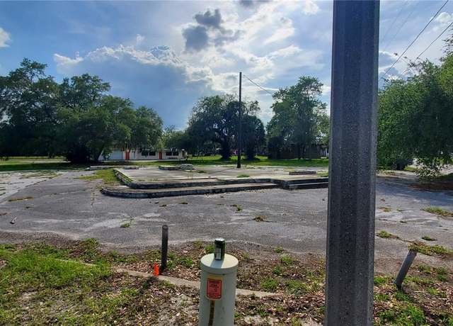 Property at 602 Park Ave, Apopka, FL 32703