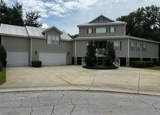 Property at 56633 Otter Rd, Astor, FL 32102, 4 beds, 4 baths