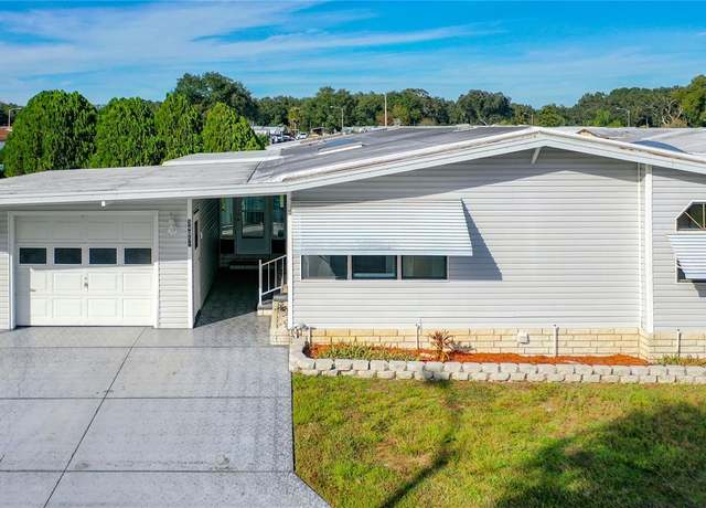 Property at 34051 Brown Byu, Wesley Chapel, FL 33543, 3 beds, 2 baths