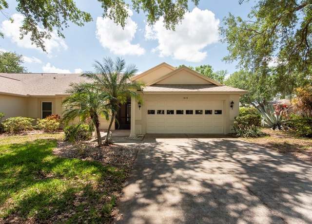 Property at 1616 Laughton Pl, Sun City Center, FL 33573, 3 beds, 2 baths