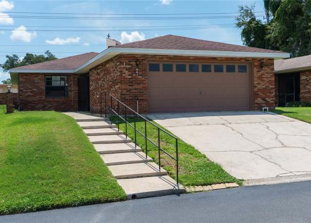 Property at 661 Lake Carolyn Cir, Lakeland, FL 33813, 3 beds, 2 baths